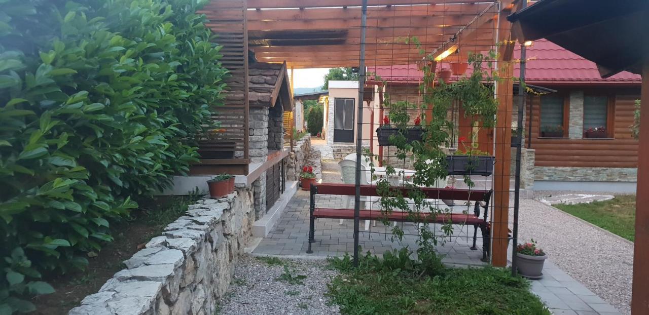 Green Garden Lohovo Bihać Εξωτερικό φωτογραφία