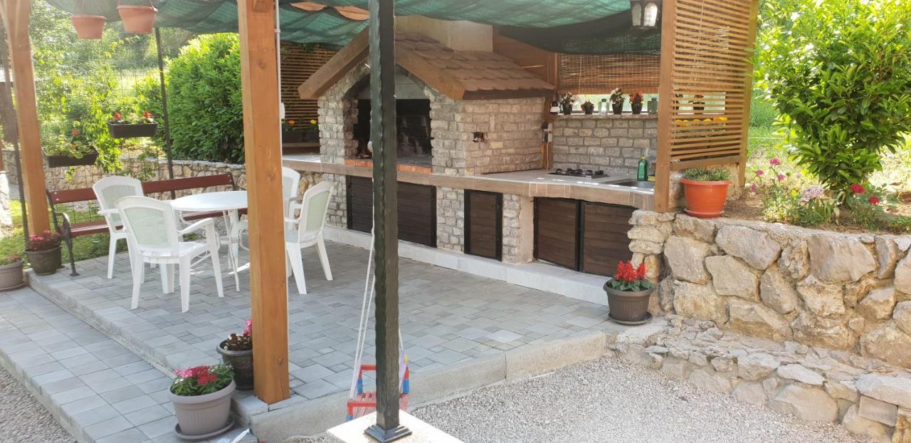 Green Garden Lohovo Bihać Εξωτερικό φωτογραφία