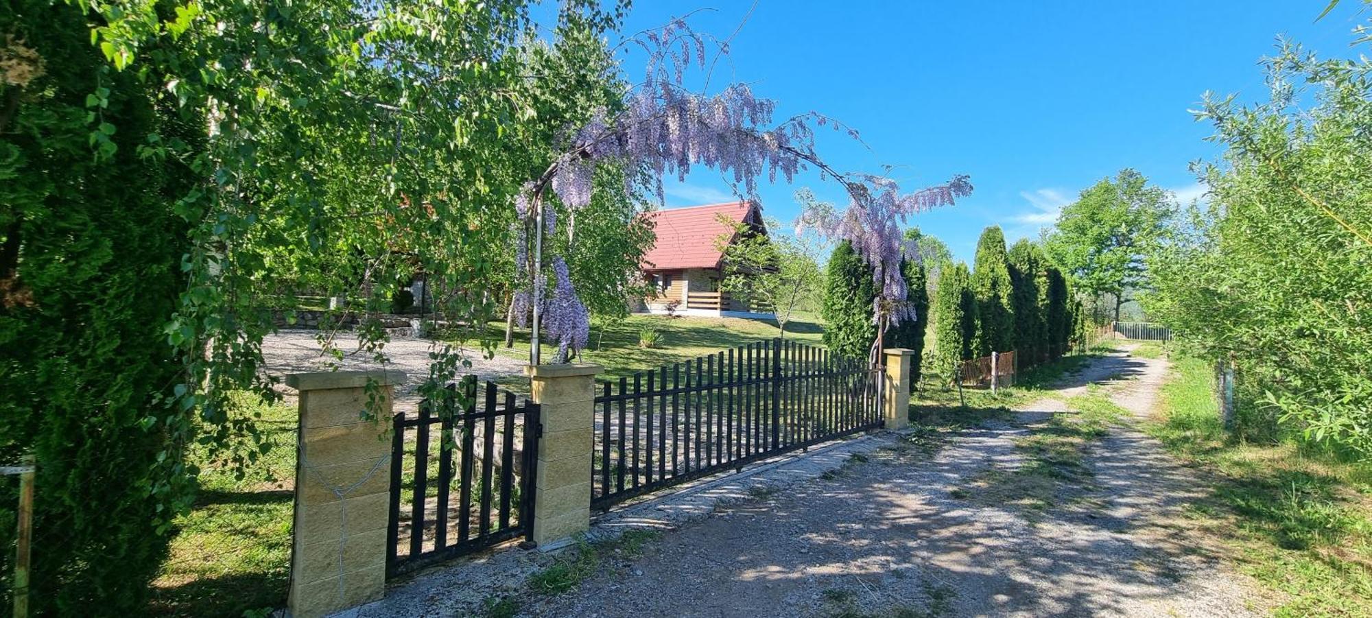 Green Garden Lohovo Bihać Εξωτερικό φωτογραφία